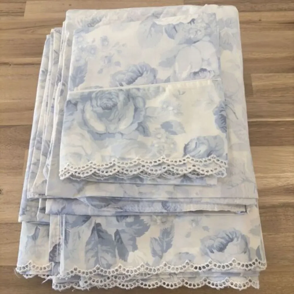 Rare Eileen West Martex Blue Peony Floral QUEEN Sheet Set‎ 4PC Eyelet Lace Trim